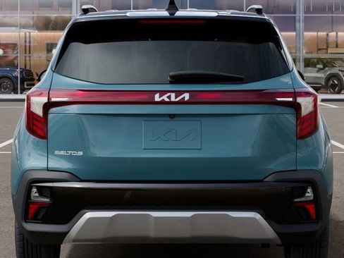 New 2026 Kia Seltos S FWD image 13