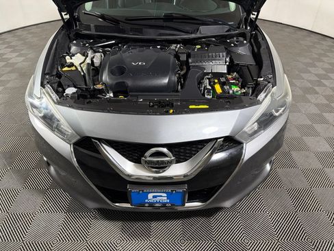 Used 2016 Nissan Maxima SR FWD image 25