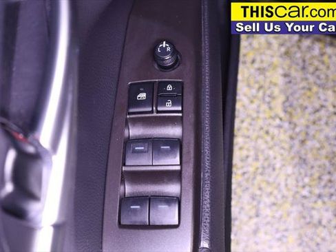 Used 2024 Toyota Camry SE FWD image 31
