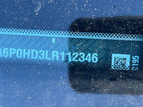 Used 2020 Ford Fusion SE FWD image 3