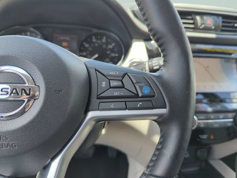 Certified 2021 Nissan Rogue Sport SL w/ Premium Package FWD image 41