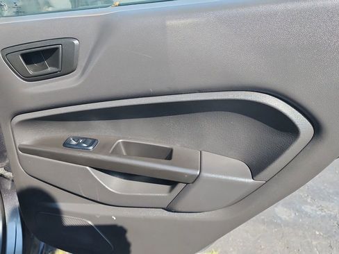 Used 2019 Ford Fiesta SE w/ Equipment Group 201A image 15