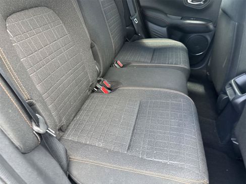 Used 2024 Honda HR-V Sport image 16