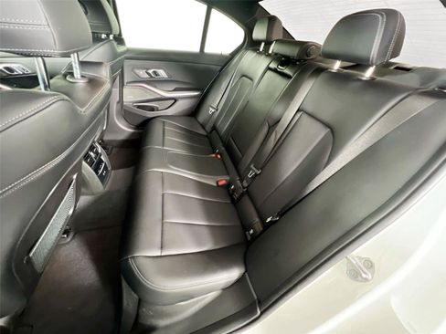 Used 2023 BMW 330i xDrive Sedan w/ M Sport Package AWD/4WD image 25