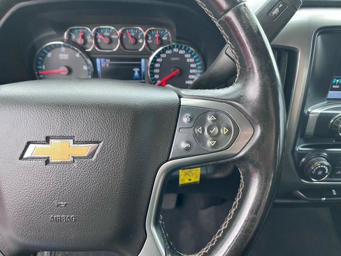 Used 2019 Chevrolet Silverado 1500 LT AWD/4WD image 27