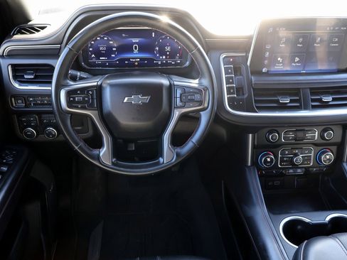 Used 2023 Chevrolet Suburban RST image 22