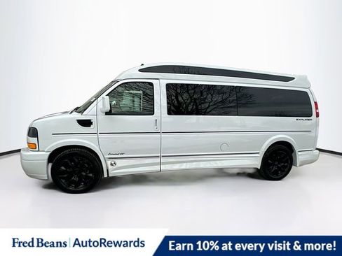 New 2025 GMC Savana 2500 Work Van w/ Driver Convenience Package image 3