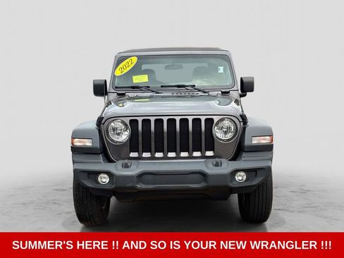 Used 2022 Jeep Wrangler Sport AWD/4WD image 2