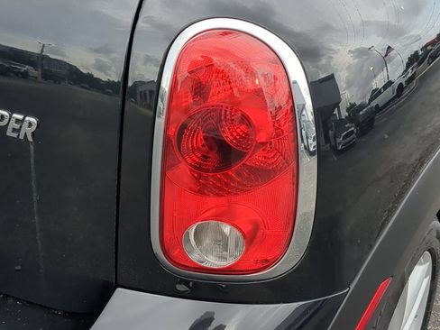 Used 2012 MINI Cooper Countryman FWD image 8