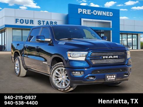 Used 2023 RAM 1500 Laramie AWD/4WD image 1