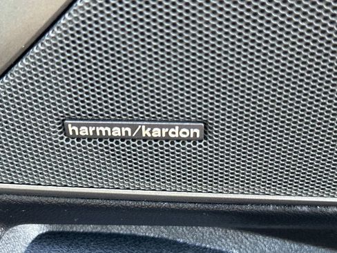 Used 2025 BMW M340i xDrive w/ Premium Package image 19