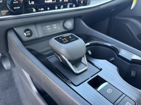 New 2026 Nissan Rogue Dark Armor AWD/4WD image 35