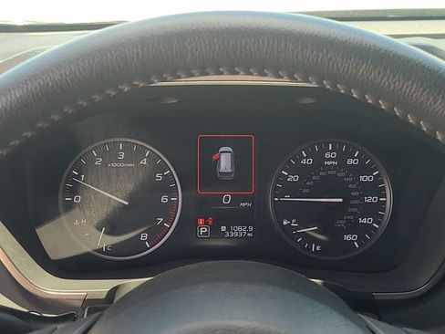 Used 2025 Subaru Ascent Premium AWD/4WD image 10