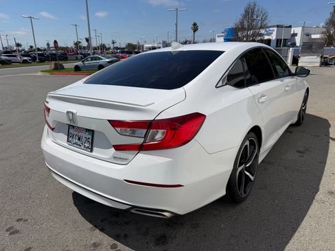 Used 2019 Honda Accord Sport image 6