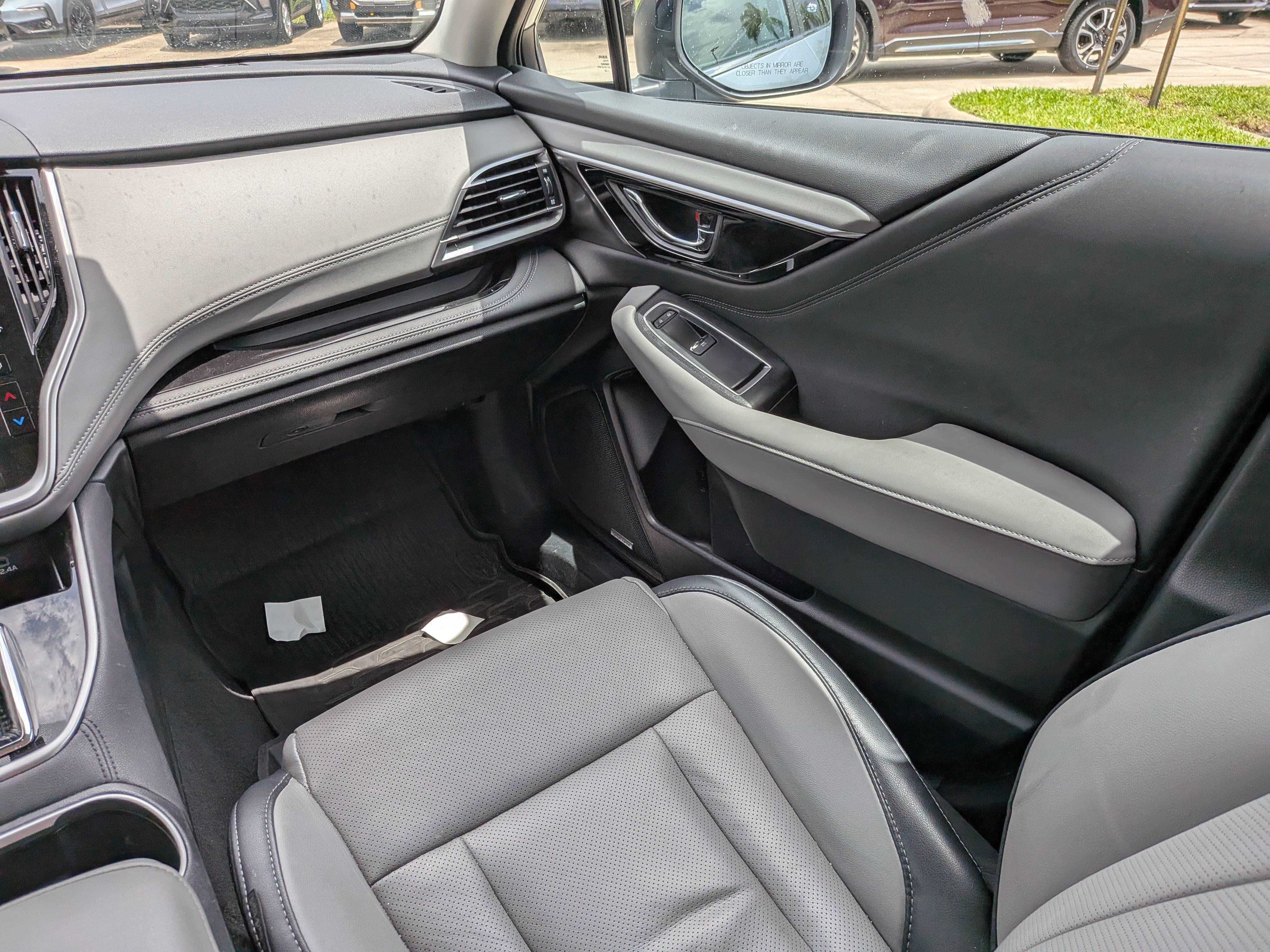 Certified 2025 Subaru Outback Limited AWD/4WD image 18