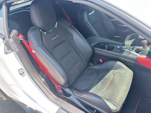 Used 2022 Chevrolet Camaro ZL1 RWD image 24