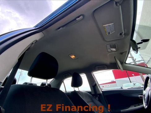 Used 2010 Toyota Corolla S image 30