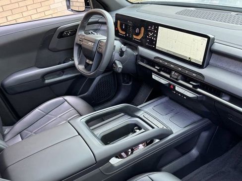 Used 2027 Kia Telluride EX X-Line w/ Towing Package AWD/4WD image 17