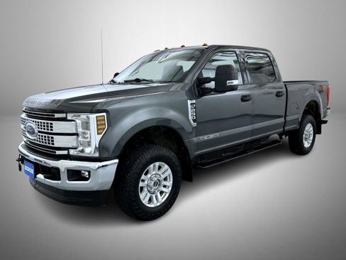 Used 2019 Ford F250 XLT w/ XLT Value Package AWD/4WD image 1