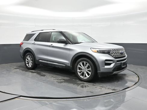 Used 2020 Ford Explorer Limited AWD/4WD image 18
