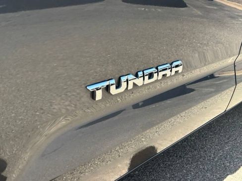 Used 2024 Toyota Tundra SR5 w/ SR5 Convenience Package AWD/4WD image 12