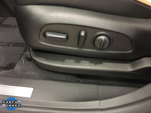 Used 2024 Chevrolet Equinox Premier image 41