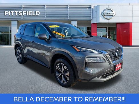 Certified 2021 Nissan Rogue SV image 1