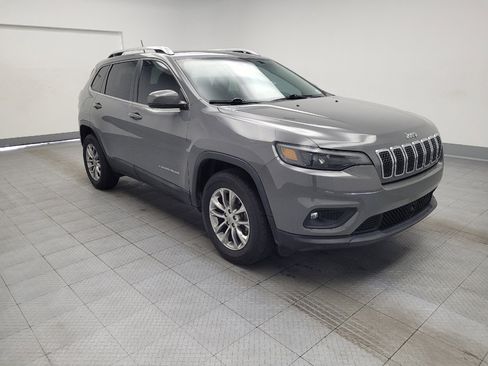 Used 2021 Jeep Cherokee Latitude Plus w/ Mopar Interior Package AWD/4WD image 13