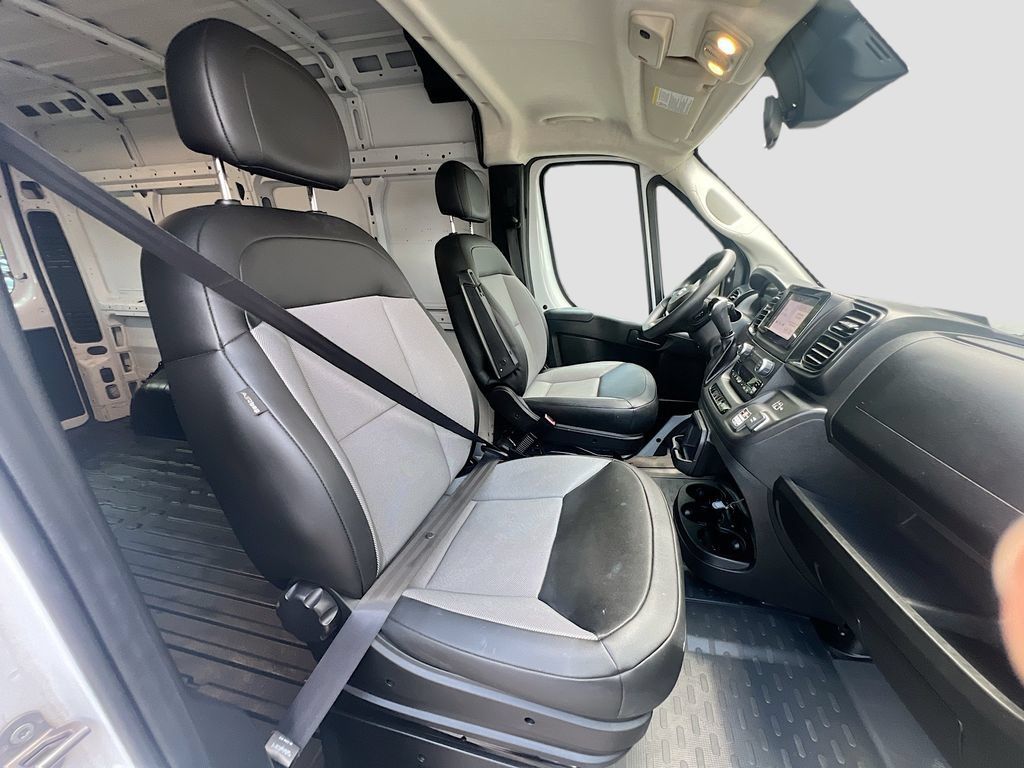 Used 2024 RAM ProMaster 2500 w/ Convenience Group FWD image 26