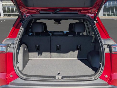 New 2026 Chevrolet Equinox ACTIV image 10