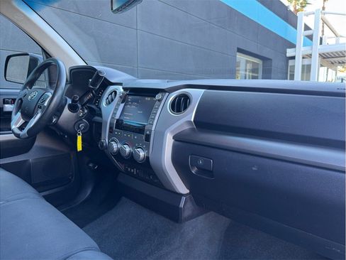 Used 2021 Toyota Tundra SR5 AWD/4WD image 21