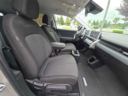 Used 2024 Hyundai Ioniq 5 SEL RWD image 11