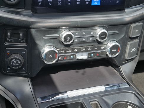 Certified 2024 Ford F150 Lariat w/ Tow/Haul Package AWD/4WD image 17