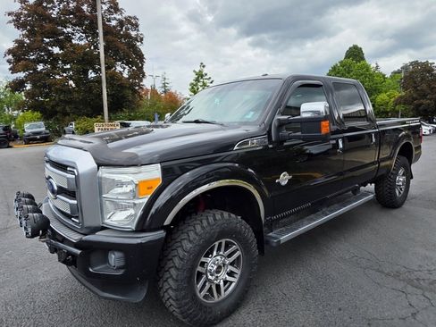 Used 2014 Ford F350 Platinum AWD/4WD image 2