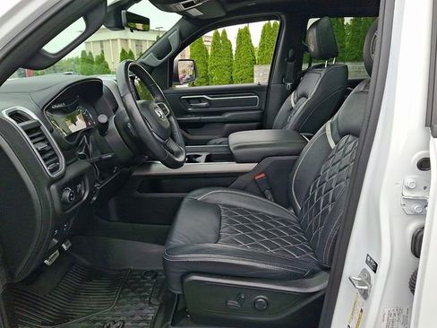 Used 2023 RAM 1500 Big Horn AWD/4WD image 14