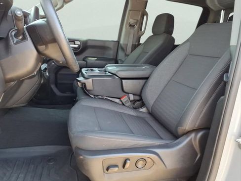 Used 2025 Chevrolet Silverado 1500 Custom Trail Boss w/ LPO, Dark Essentials Package AWD/4WD image 18