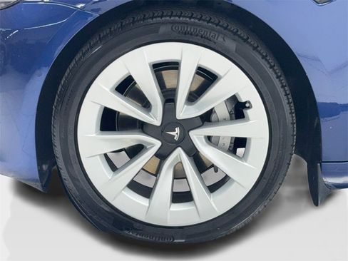 Used 2021 Tesla Model 3 Standard Range Plus image 57