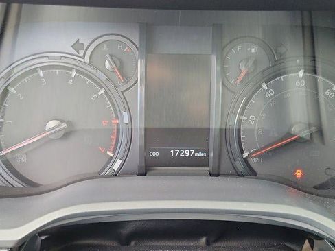 Used 2022 Toyota 4Runner SR5 RWD image 18