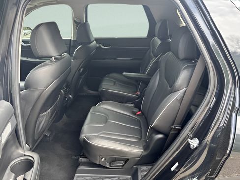 Used 2024 Hyundai Palisade Limited AWD/4WD image 5