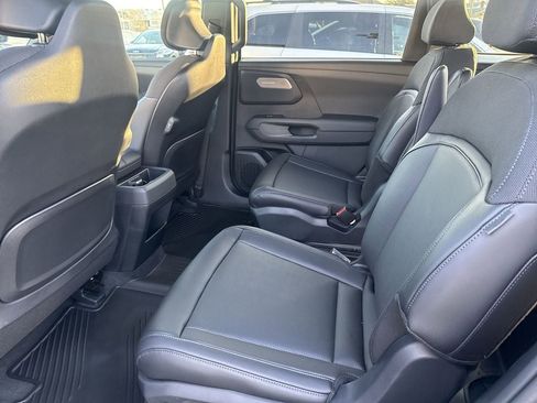 New 2027 Kia Telluride S image 29