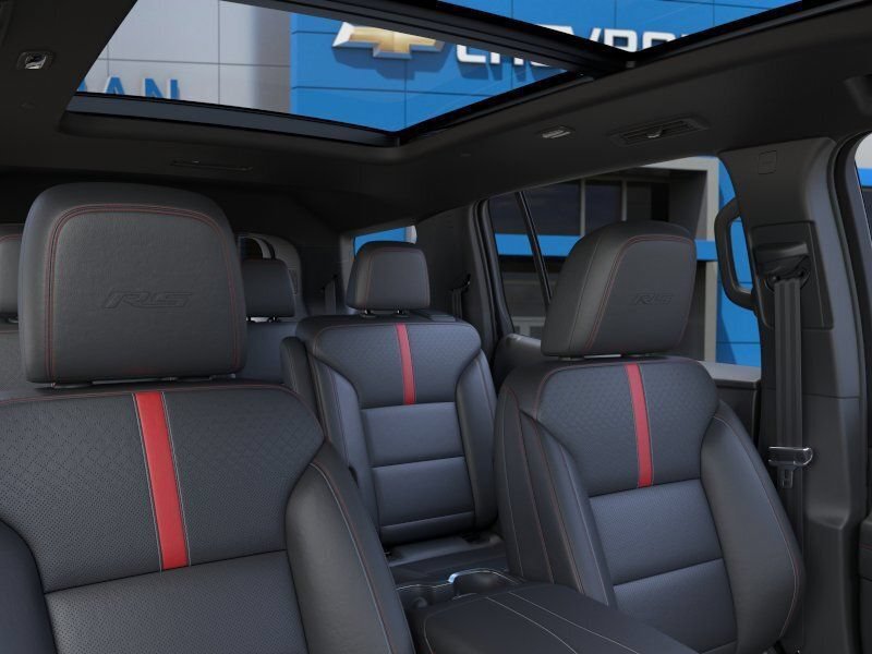 New 2026 Chevrolet Traverse RS w/ LPO, Floor Liner Package AWD/4WD image 25
