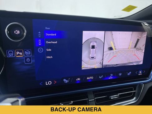 Certified 2024 Chevrolet Equinox EV LT FWD image 7