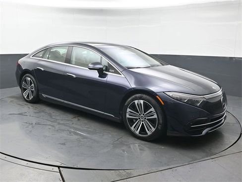 Used 2022 Mercedes-Benz EQS 580 4MATIC Sedan image 7