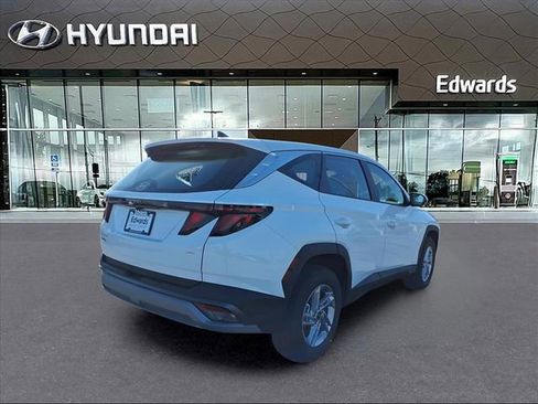 New 2026 Hyundai Tucson SE image 7