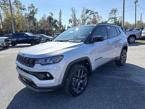 New 2026 Jeep Compass Limited w/ Sun, Sound & Navigation Group image 7