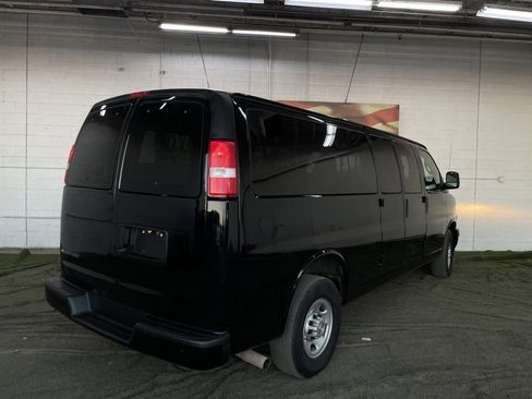 Used 2019 Chevrolet Express 3500 LS w/ Cold Climate Package image 5