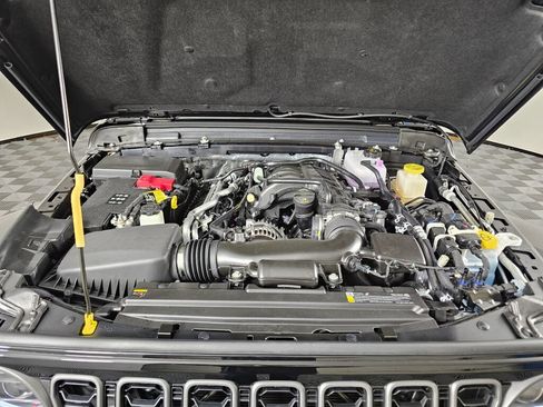 New 2026 Jeep Gladiator Sport AWD/4WD image 12