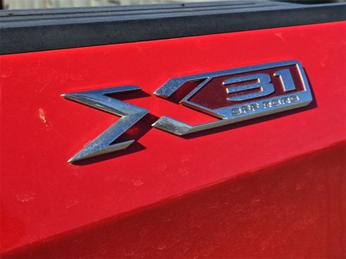 Used 2022 GMC Sierra 1500 Pro w/ Convenience Package image 16