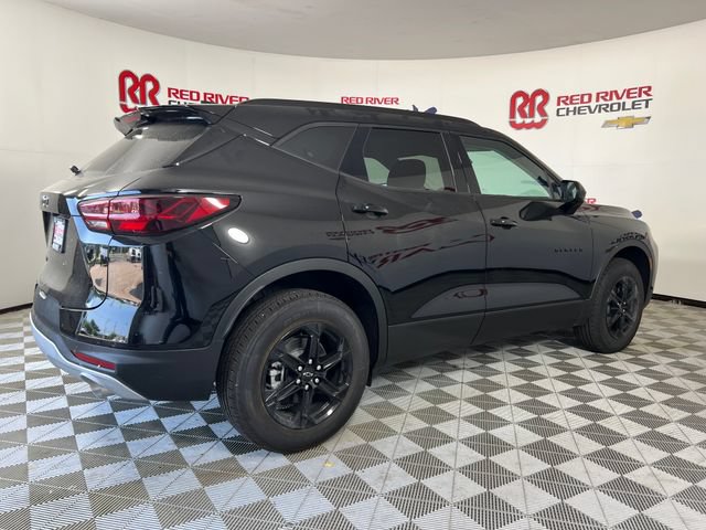 New 2026 Chevrolet Blazer LT w/ Convenience Package FWD image 7