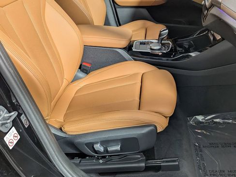 Certified 2022 BMW X3 xDrive30i w/ Premium Package 2 (ZPA) image 28